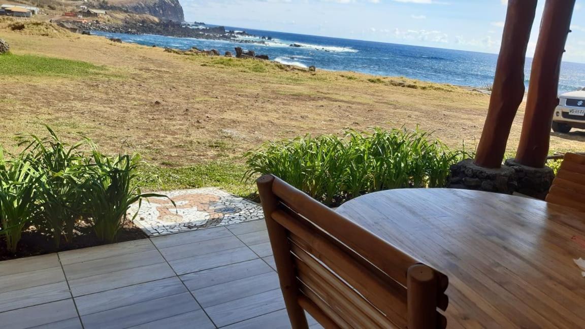 Cabanas & Hostal Tojika Hanga Roa Exterior foto