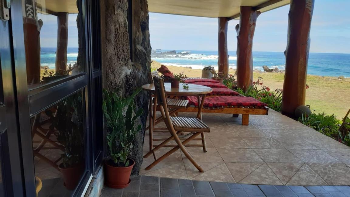 Cabanas & Hostal Tojika Hanga Roa Exterior foto